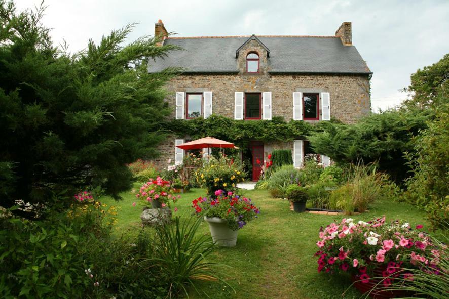 Chambres D'Hotes De La Barrerie Dingé エクステリア 写真